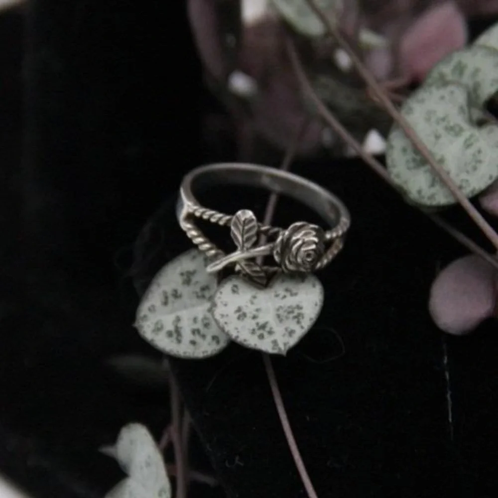 Sterling Silver Rose Flower Leaf Twisted Rope Band Ring Size 5.25